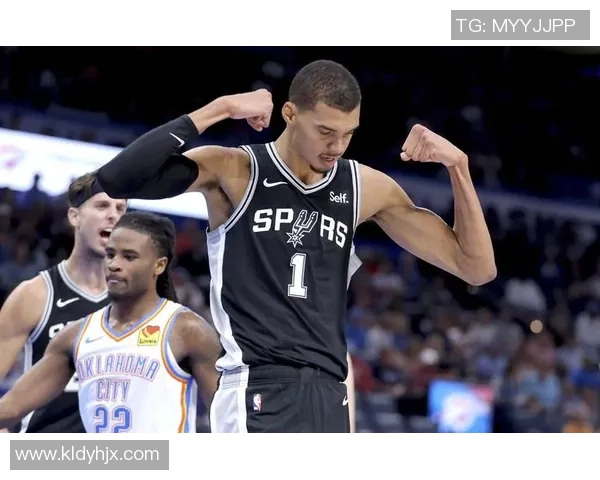 文班亚马法国队首秀狂砍27分大胜意大利引发NBA球探热议