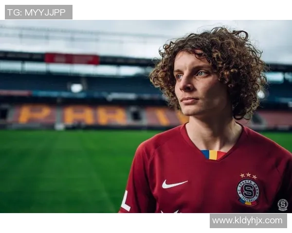 莱奥的传奇之路:从青涩少年到足球巨星的成长历程 莱奥的传奇之路:从青涩少年到足球巨星的成长历程